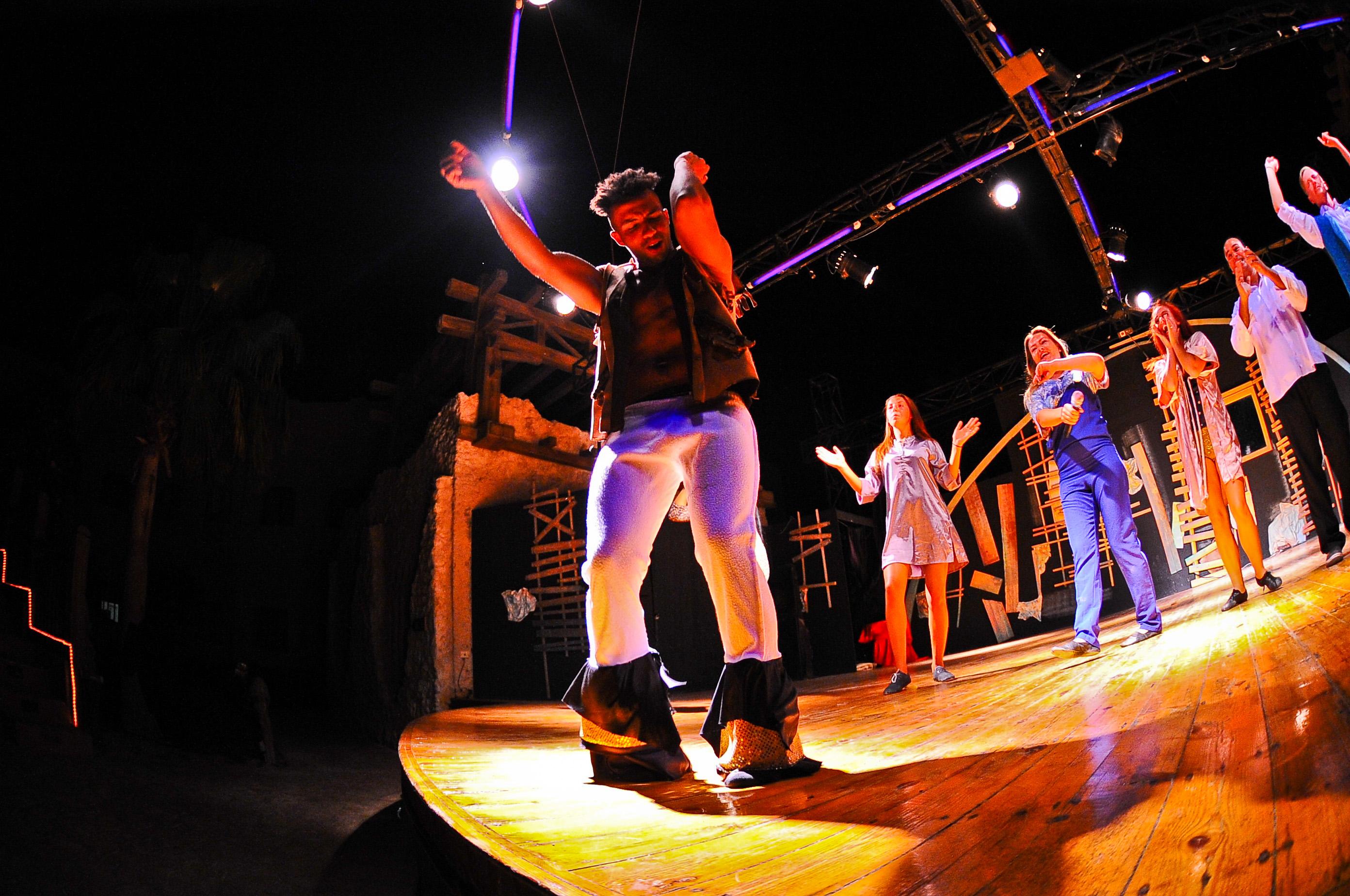Charmillion Club Resort Šarm aš-Šajch Exteriér fotografie The Pirate's League at Disney's Hollywood Studios