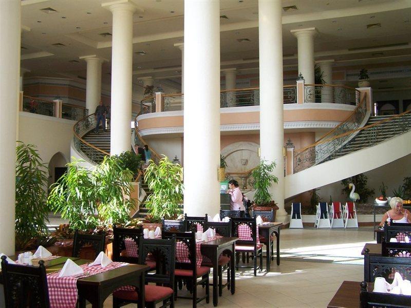 Charmillion Club Resort Šarm aš-Šajch Exteriér fotografie The lobby of the Grand Hotel